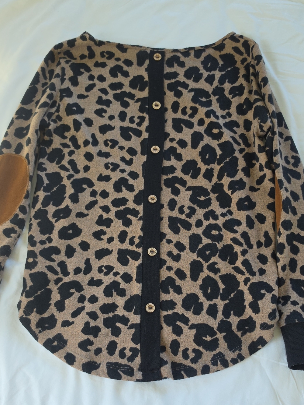 Pink Clover XSP Tan and Black Leopard Print Longsleeve